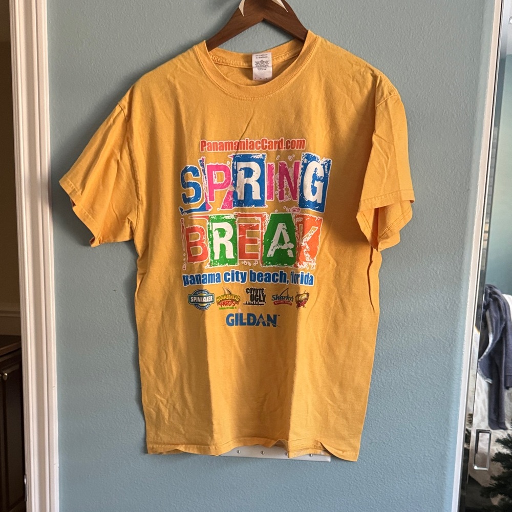 Gildan Spring Break Graphic Tee - Yellow